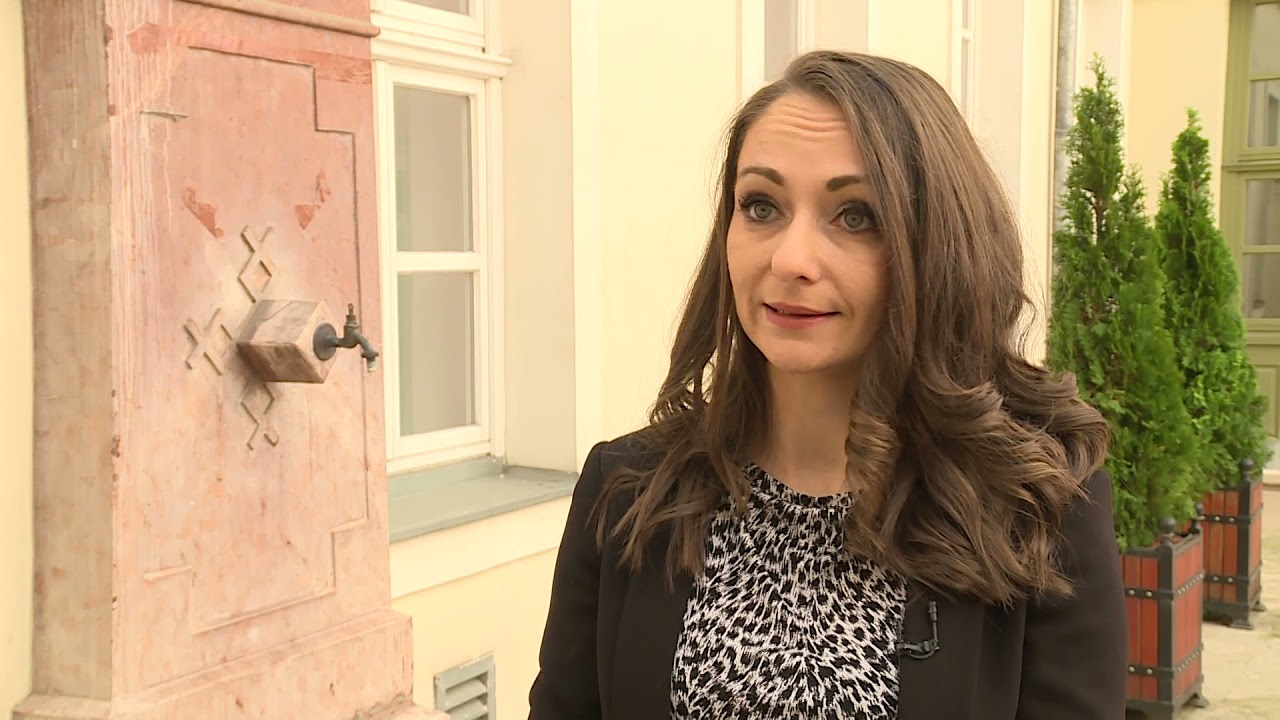 Pénzt és ékszereket csaltak ki Budán élő idősektől
