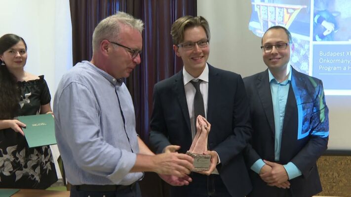 Településfejlesztési Díjat nyert a hegyvidéki Méhbarát program