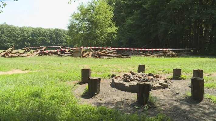 Megújul a Szilfa-tisztás - A kerékpártárolókon kívül játszóvár is épül a népszerű kirándulóhelyen