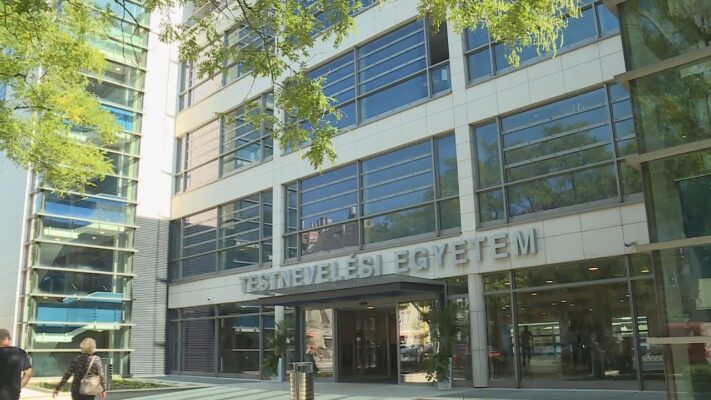 Sport és tudomány - Folyatódik a Testnevelési Egyetem Fejlesztése