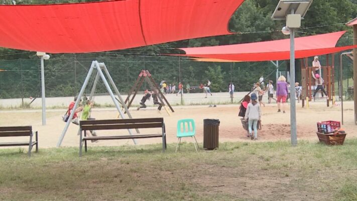 Támogatás - A minimálbér emelésével a családoknak nyújtott juttatások összege is emelkedhet