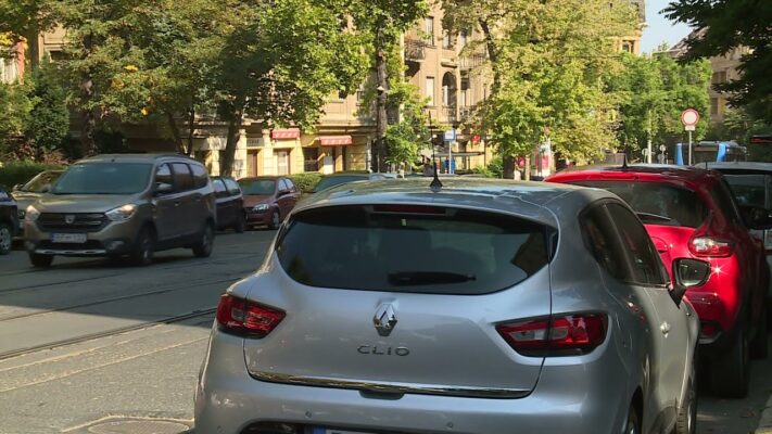 Új módszerrel enyhítenék a helyi lakók parkolási problémáit a Hegyvidéken