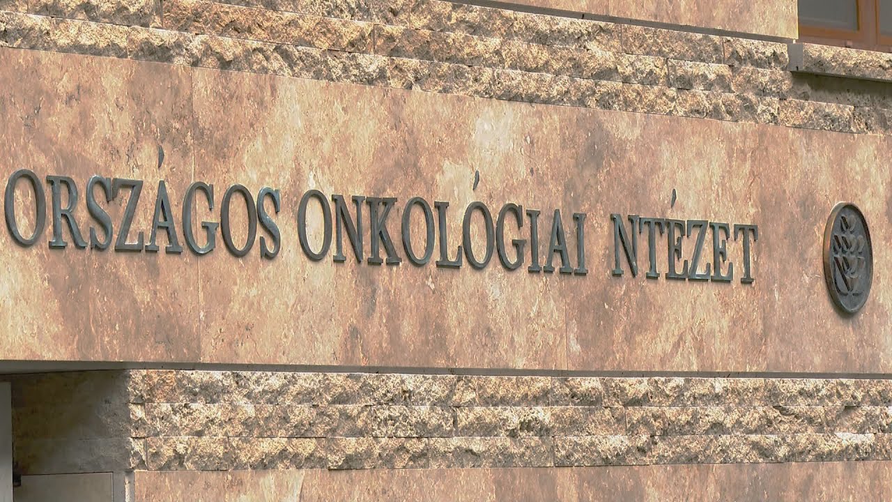 Csúcsminőségű robotsebészeti eszközökkel bővül az Országos Onkológiai Intézet gépparkja