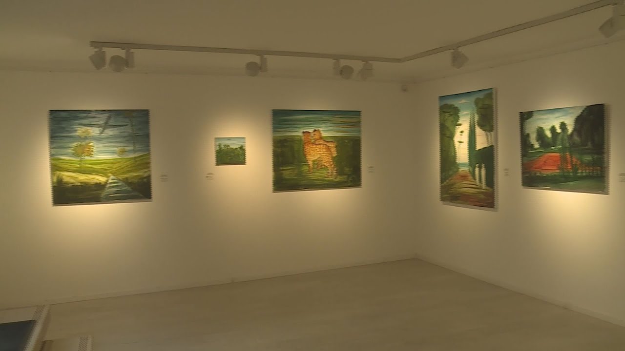 Szotyory László alkotásaiból rendezett kiállítást a Várfok Project Room