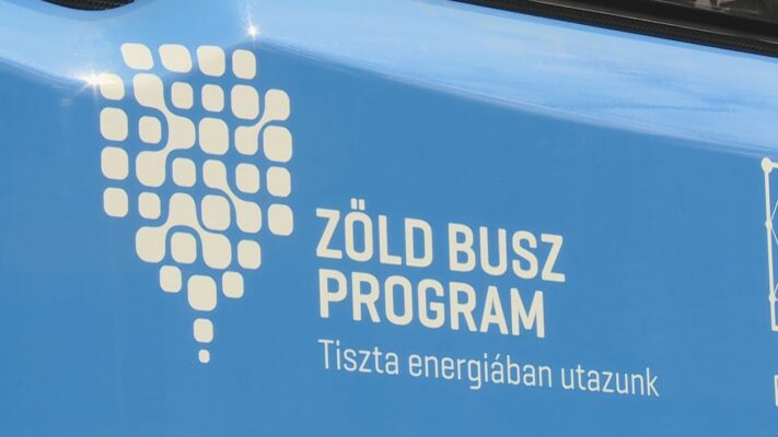 Újabb 30 elektromos busz áll forgalomba a Széll Kálmán tér és Budakeszi között