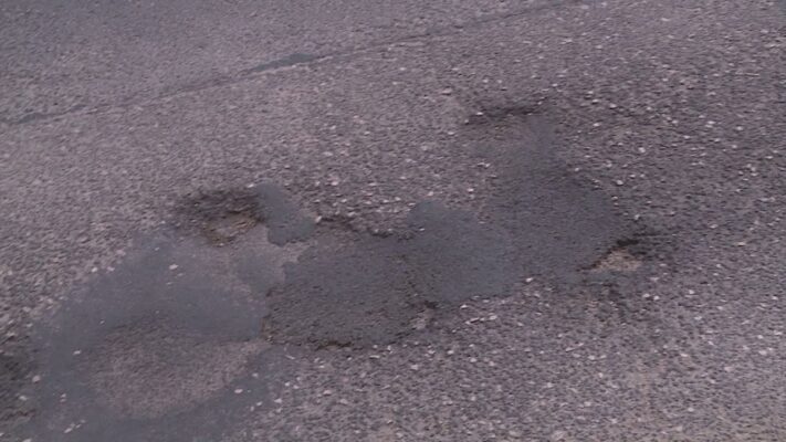 Egyre rosszabb állapotban van a Béla Király út