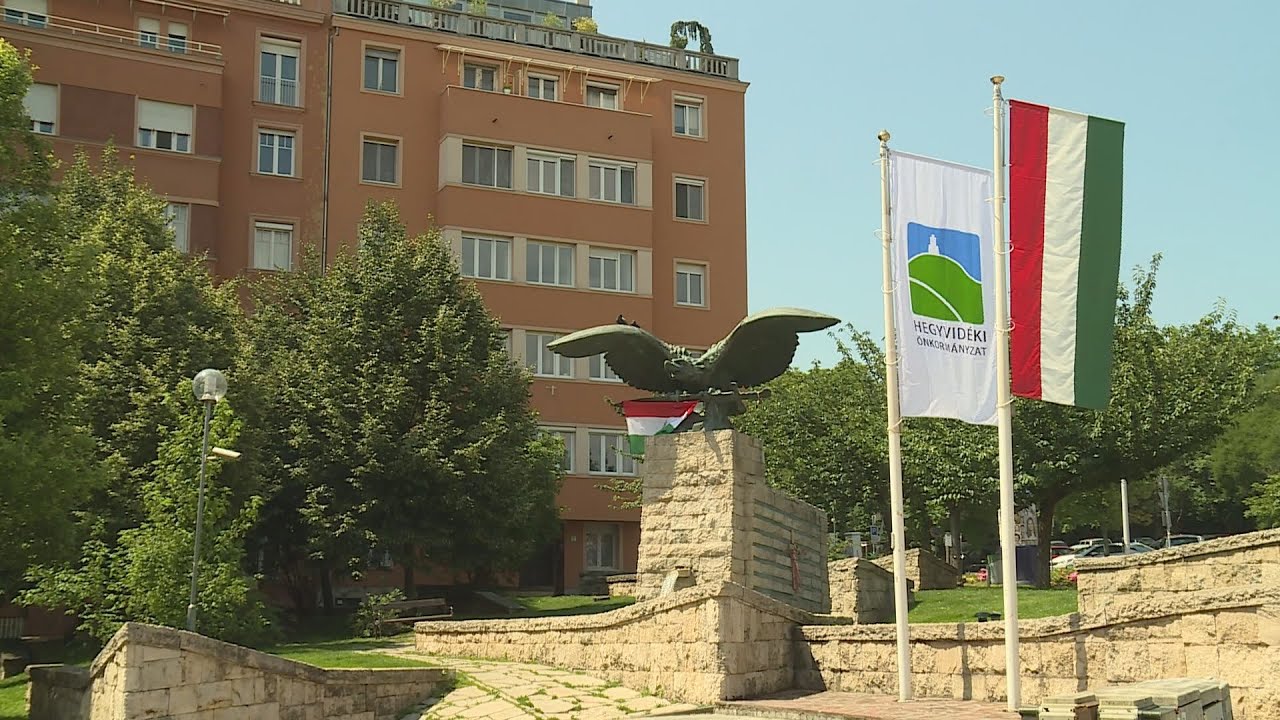 Fórum a turul szoborról - Átalakulhat a 12. kerületi emlékmű környezete