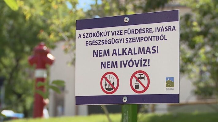 Nyári hűsölés – a strandokon lehet, de a városi szökőkutak nem alkalmasak erre