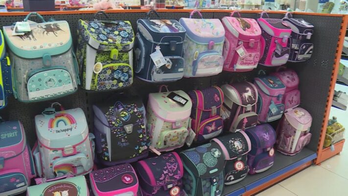 Augusztus 15-től igényelhetik a hegyvidéki családok az iskolakezdési támogatást