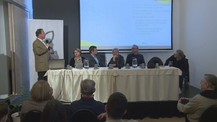 kommentar nelkul urbanisztikai f