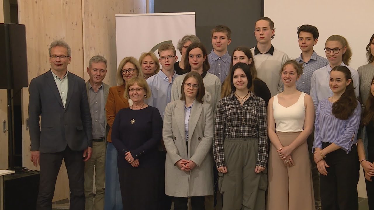 minosegi ido kortars segitok a h