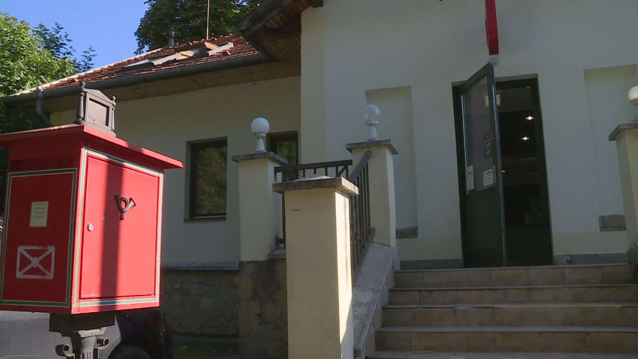 ujranyitott a posta a normafa ut