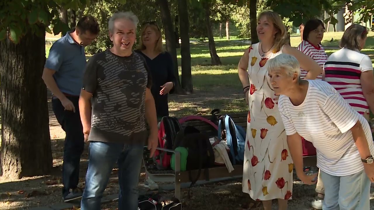 petnque a gesztenyes kertben kon