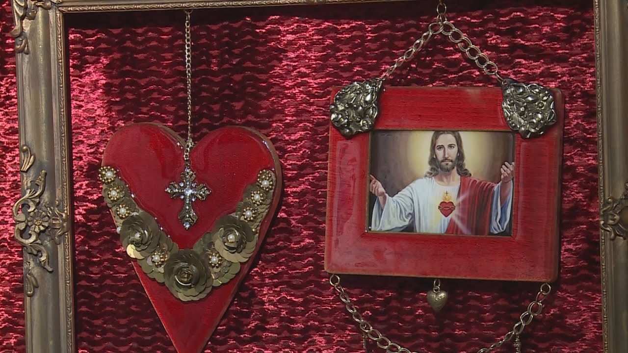 kulonleges ikonkiallitas nyilt a