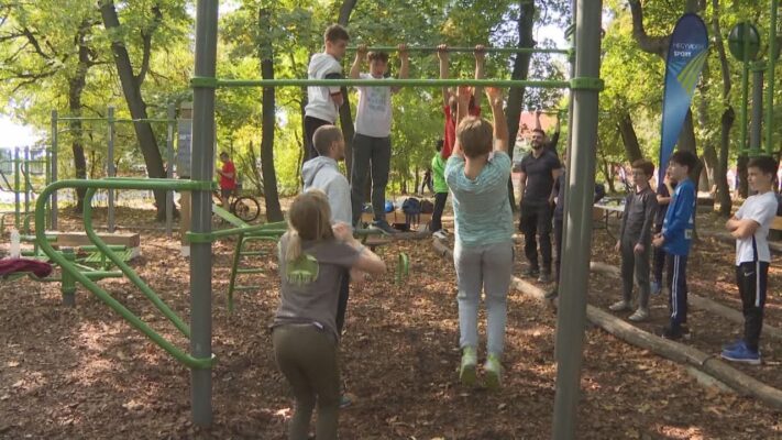 millio lepes az iskoladert