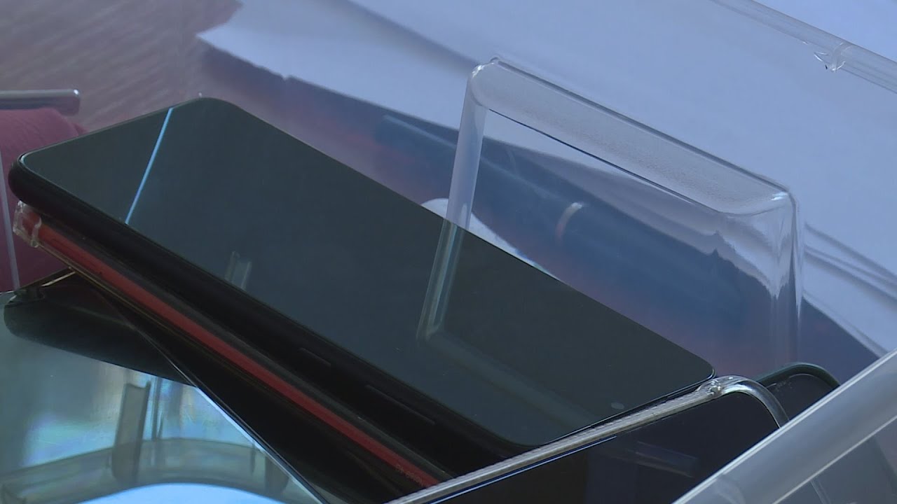 telefontiltas hirtelen jott de a