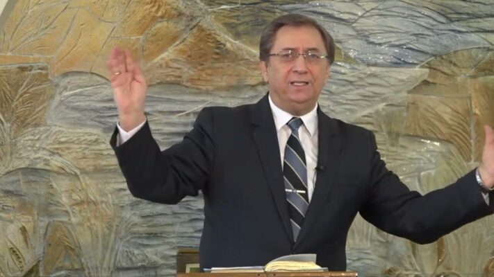 immanuel velunk az isten 2025 ma 2