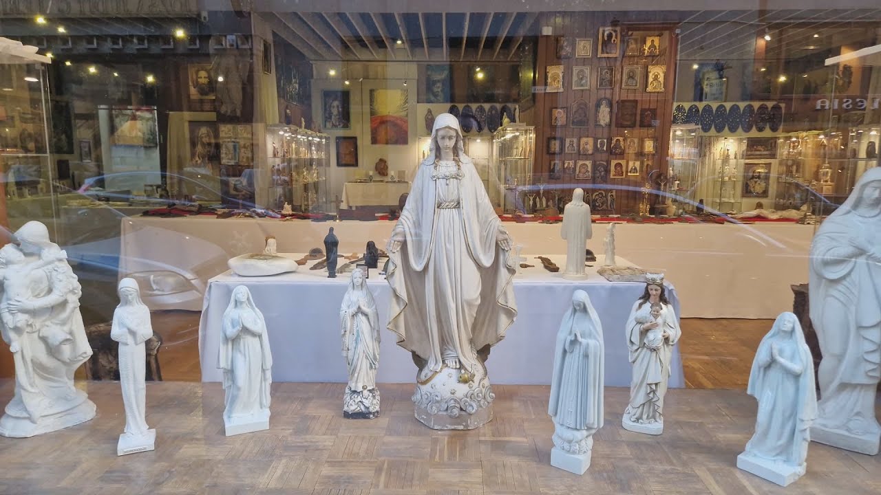 mennyek kiralyneja az egesz muve