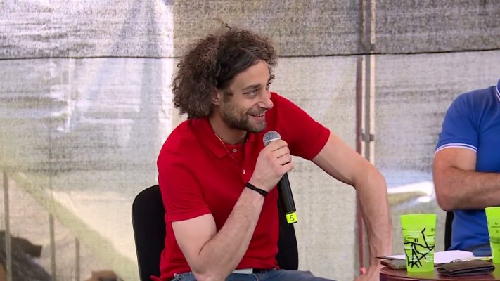 kommentar nelkul kerekasztal bes