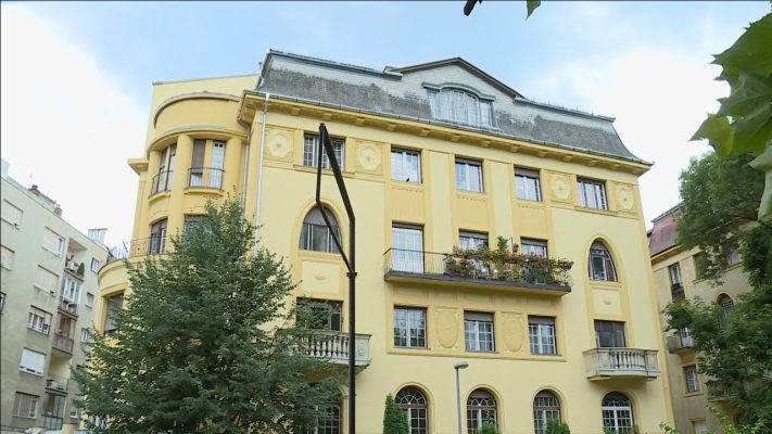 a garzonlakasok osszehasonlitasa