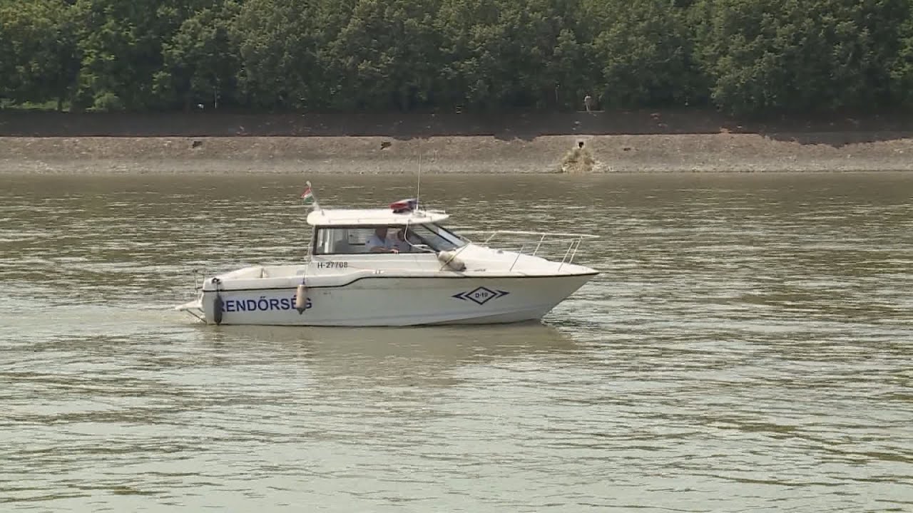 dunai hajosok a nyari honapokban