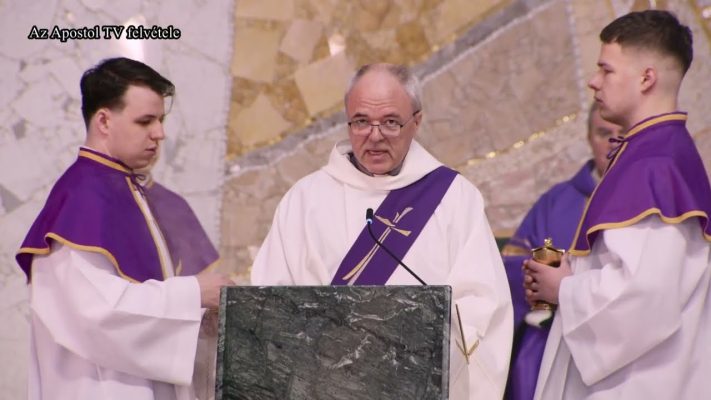 alfa es omega 2026 marcius 8